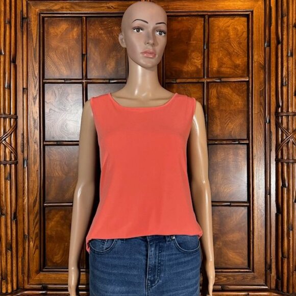 IMAN Coral Scoop Neck Tank - Picture 2 of 13